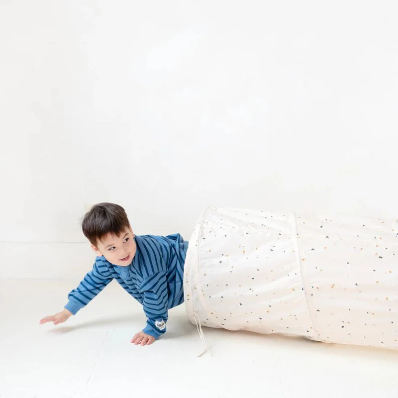 Recycled Fabric Play Tunnel - Image 3