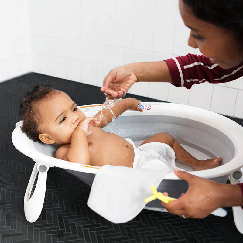 Naked Collapsible Baby Bath Tub - Image 8