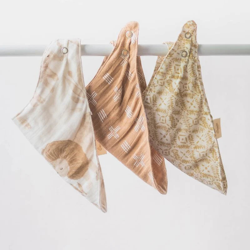 Muslin Bib Set - 3 Pack - Image 11