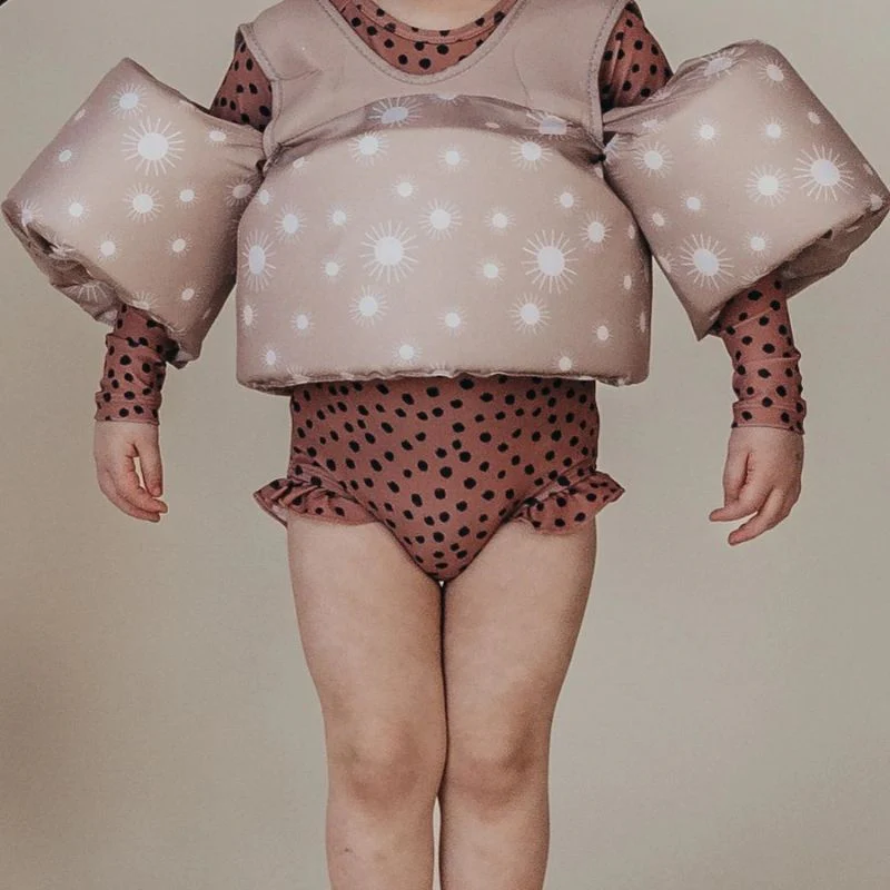 Floaties - Image 15
