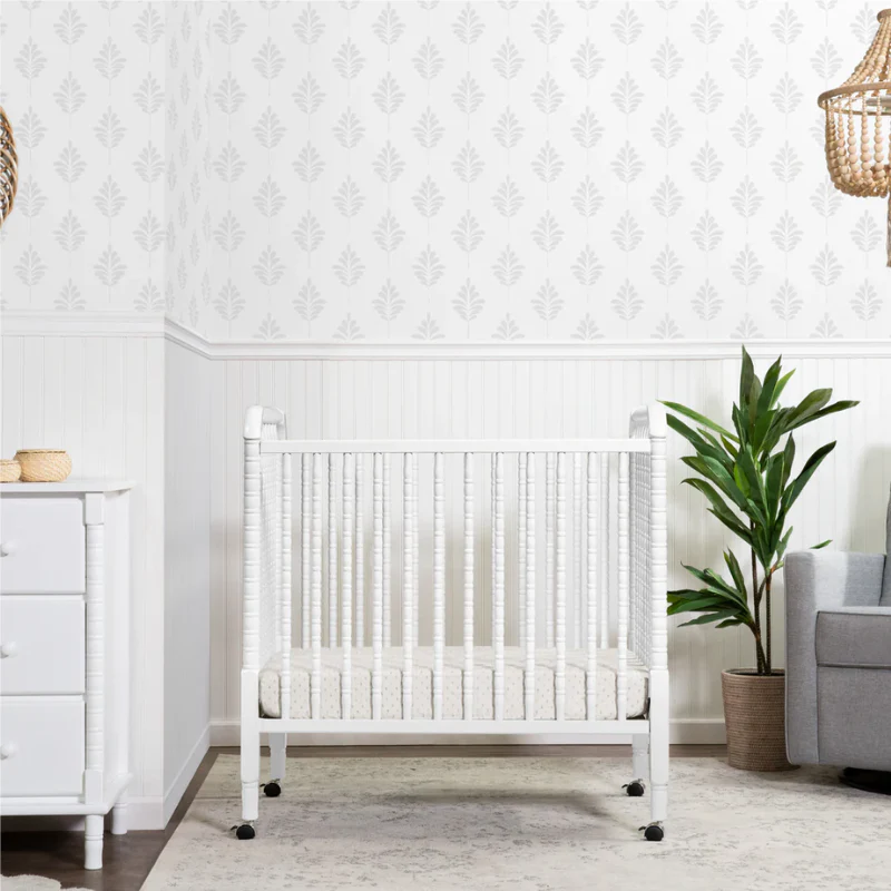 Jenny Lind Mini Crib - Image 10