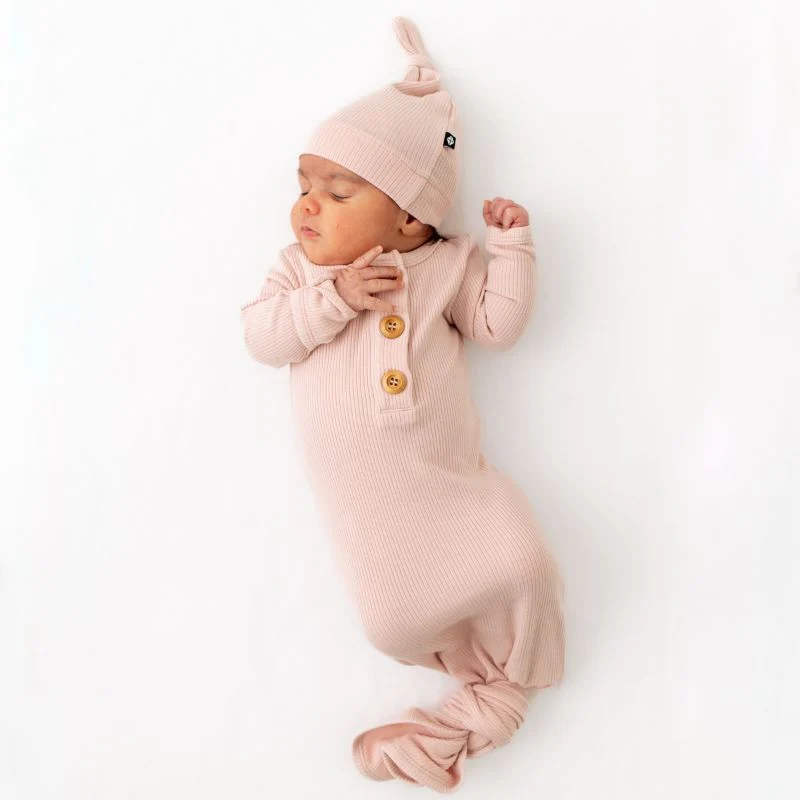 Ribbed Knotted Gown & Hat - Image 10