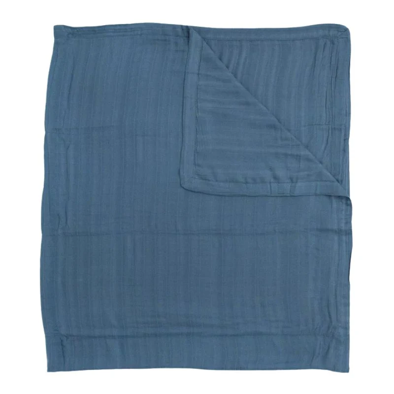 Deluxe Muslin Quilted Throw - Image 10