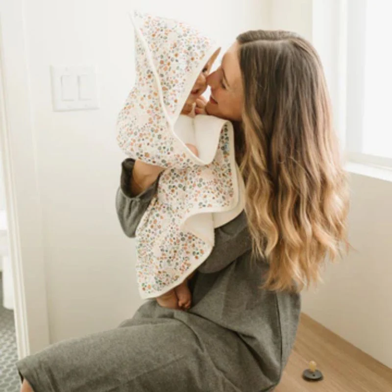 Infant Hooded Towel - Image 13