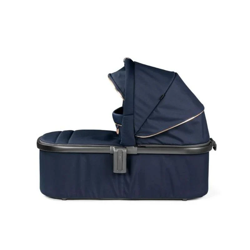 YPSI Bassinet with Homestand - Image 15