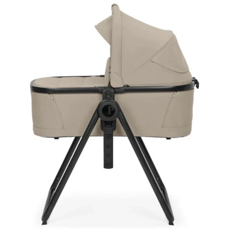 YPSI Bassinet with Stand By Me - 2025 - Image 11