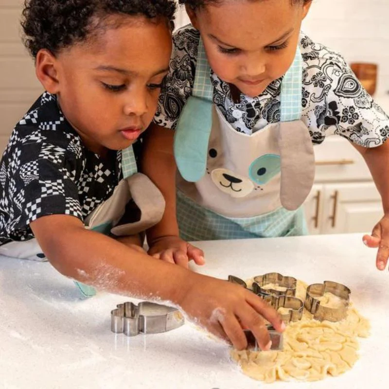 Cookie Cutter & Spatula Set - Image 11
