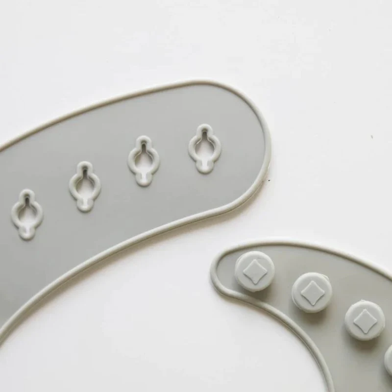 Silicone Bibs - Image 18